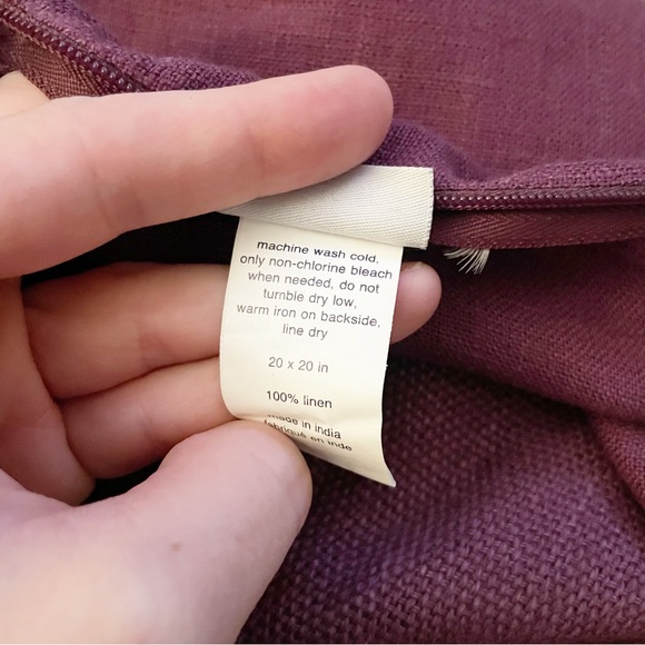 Indigo Linen Toss Pillow Cover in Berry Colour Size 20” x 20” square - Picture 3 of 6